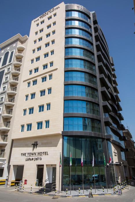 the town hotel doha