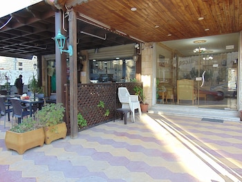 Al-Nujoom Hotel Suites,Amman Governorate>>Amman,3 star