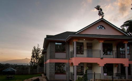 kuniville guest house