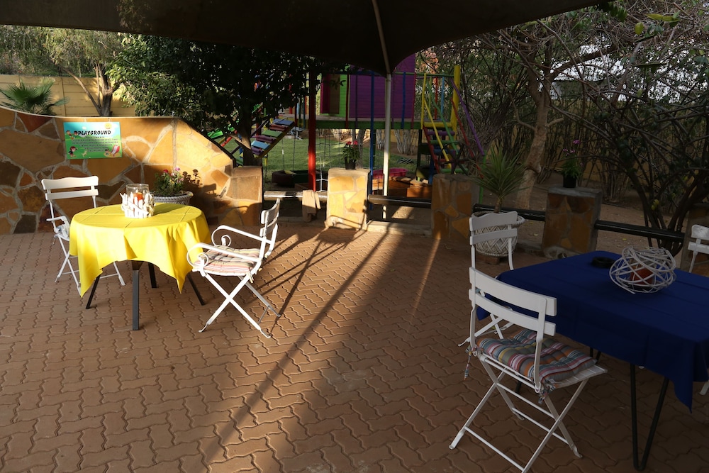Capbon Guesthouse,Khomas Region>>Windhoek,3 star