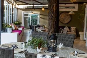 Village Boutique Hotel,Otjozondjupa Region>>Otjiwarongo,3 star