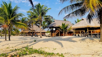 Pura Vida Lodge,Morrumbene>>Inhambane,2.5 star