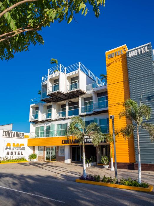 Container Inn Hotel Aeropuerto,Guadalajara>>Costa Careyes,3 star