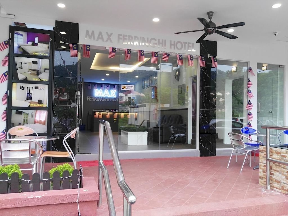 Max Ferringhi Hotel,George Town>>Batu Ferringhi,3 star