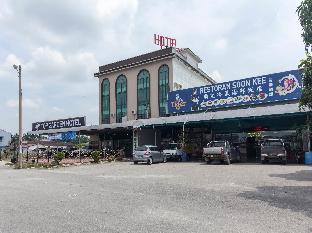 Top Garden Hotel,Hutan Melintang>>Hilir Perak,4 star