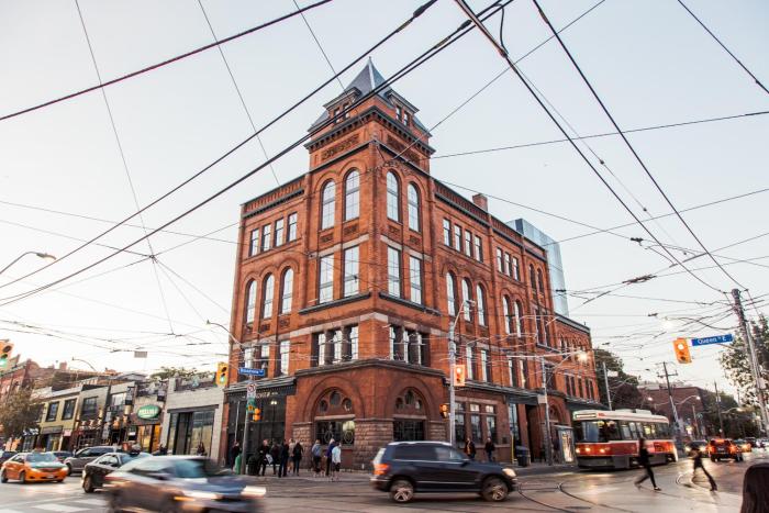 The Broadview Hotel,Markham>>East York,4 star