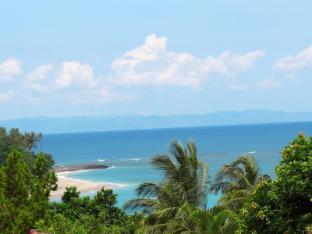 puri bunga senggigi
