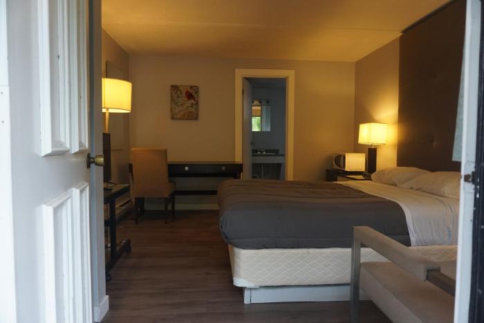 The Mighty Fraser Motel,Merritt>>Boston Bar,3 star