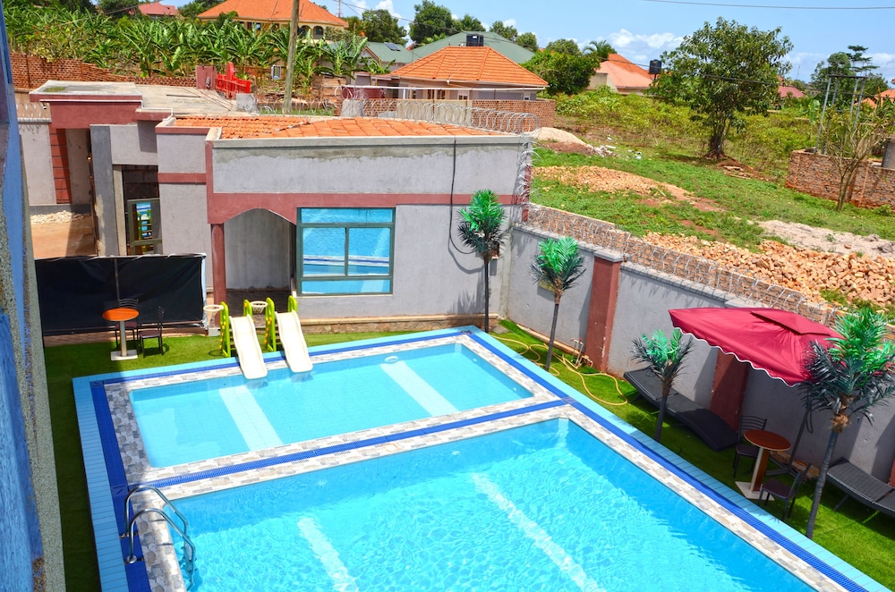 Dianwill Hotel,Central Region>>Busiiro,3 star