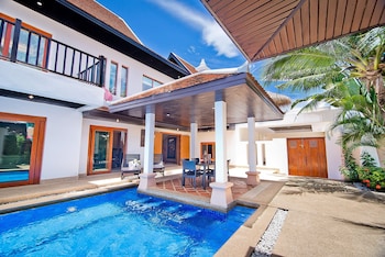 tropicana pool villa