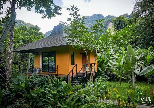 anurak community lodge