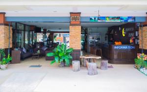 Moon Inn Guesthouse Patong,Near Patong Beach,2 star