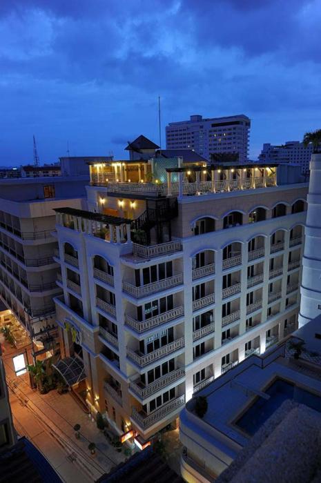 Whitehouse Condotel,Pattaya>>Chonburi,3 star