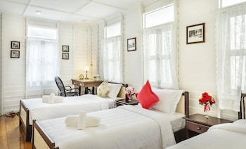 Baan Kachitpan (Adults Only)