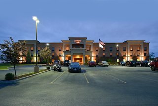 hampton inn utica