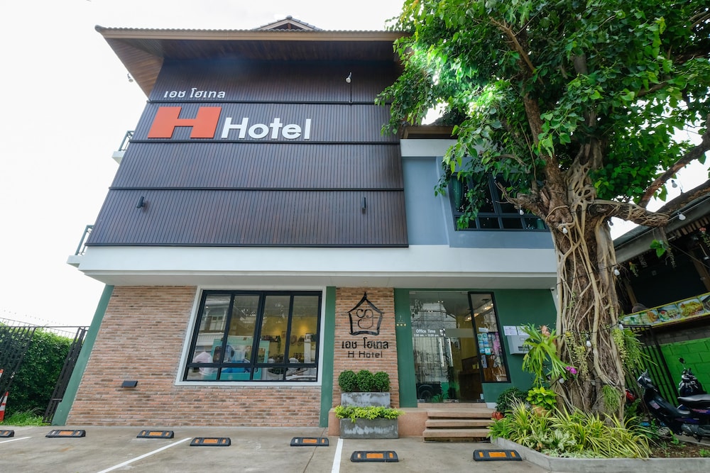 H Hotel Phrasing,Chiang Mai Province>>Chiang Mai,3 star