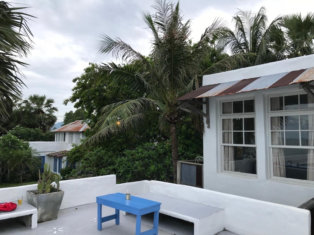 Hua Plee Lazy Beach,Near Khao Kalok,3 star