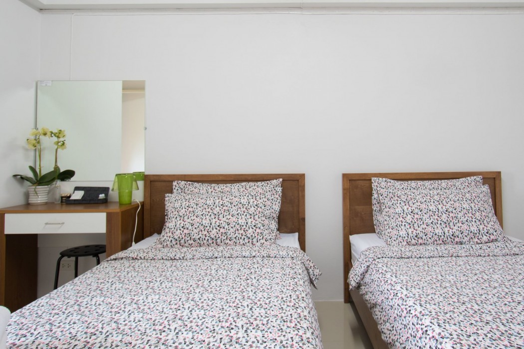 I-Home Residence And Hotel,Ban Bueng>>Baan Khai,3 star