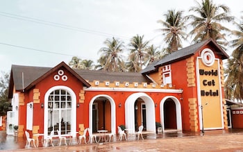 World Cat Hotel Beach & Resort,Bang Saphan Noi>>Bang Saphan,2 star