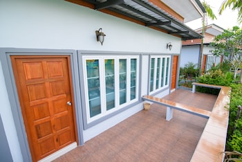 Lamphurai Riverside Resort And Spa,Trat>>Khao Saming,3 star