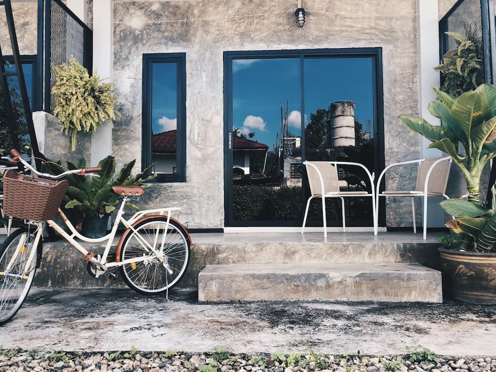 La Moon,Wiang Chai>>Chiang Rai,3 star