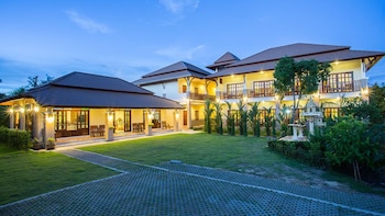 oh amphawa boutique resort