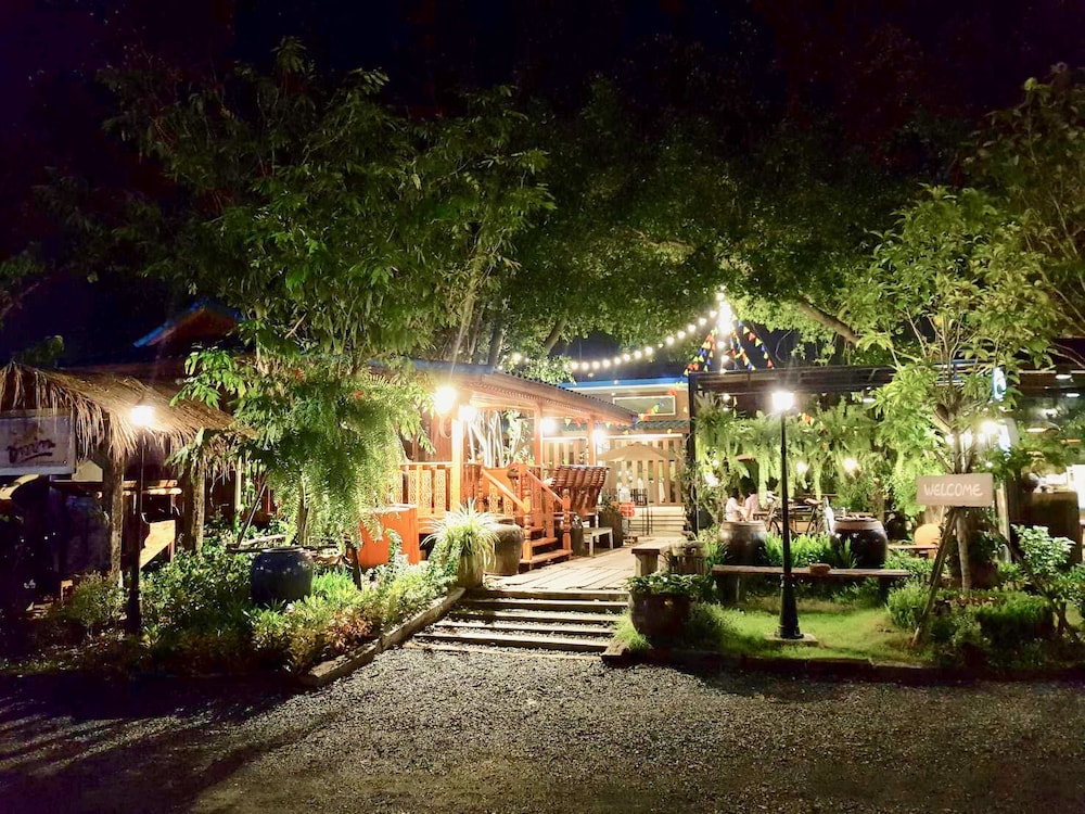 Baanpermsook,Nonthaburi>>Bangkok,3 star