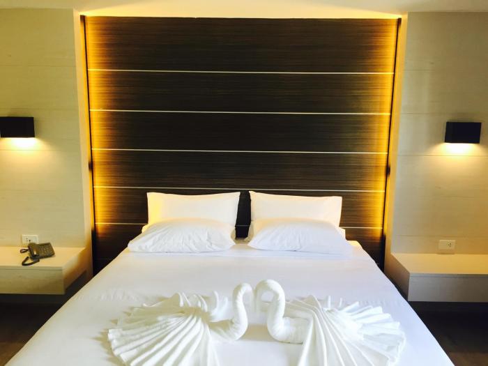 merdelong hotel