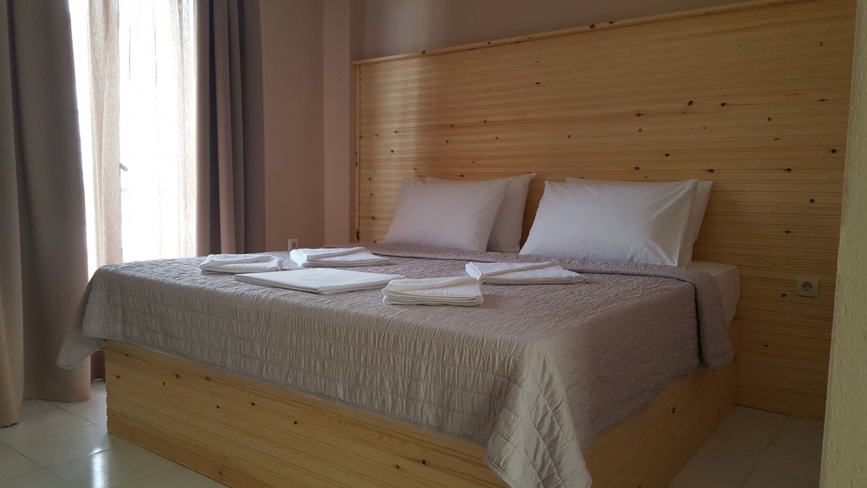 anemos hotel