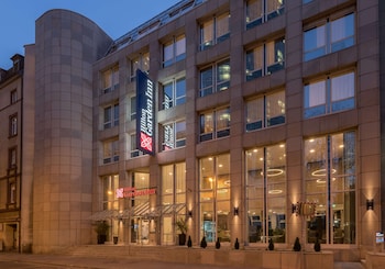 Hilton Garden Inn Frankfurt City Centre,Frankfurt>>Bahnhofsviertel,4 star