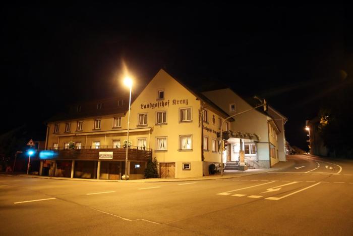Landgasthof Kreuz,Constance>>Allensbach,1 star