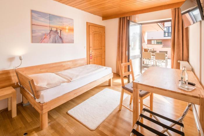 Hotel Bettstadl - Landshut,Essenbach>>Ergolding,3 star