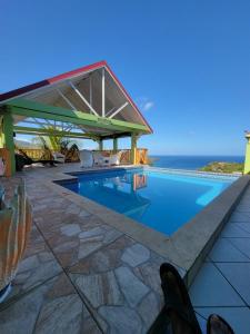 Tropical Paradise View,Fond Bay>>Anse La Raye,3 star