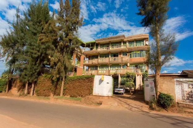 Heart Land Hotel,Ryi'nyamirambo Market>>Kigali,3 star