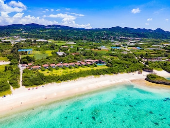 nagahama beach resort kanon
