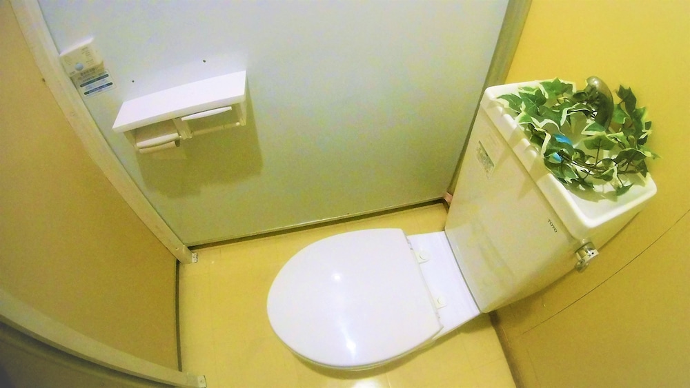 Guesthouse Nandeyanen - Hostel,In Motobu (Toguchi),1 star