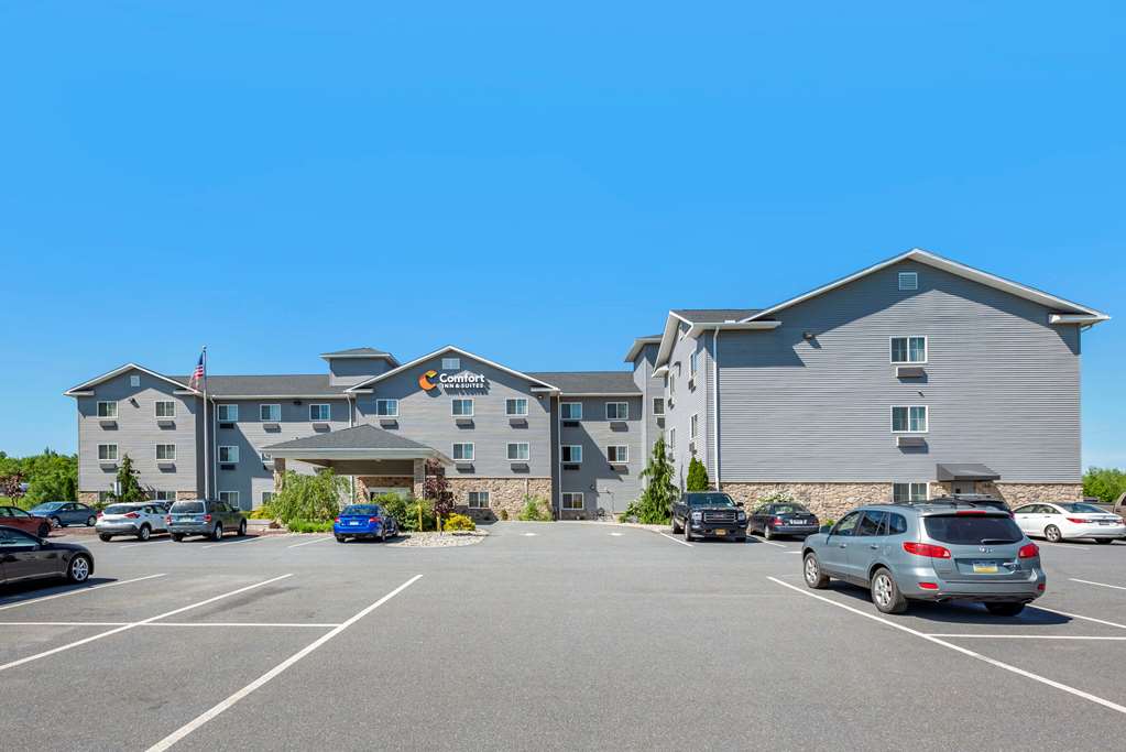 Comfort Inn & Suites Barnesville - Frackville,Hazleton>>Barnesville,2.5 star