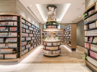 quintessa hotel osaka shinsaibashi comicandbooks