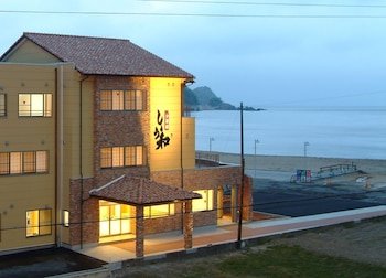 yuukaro showa