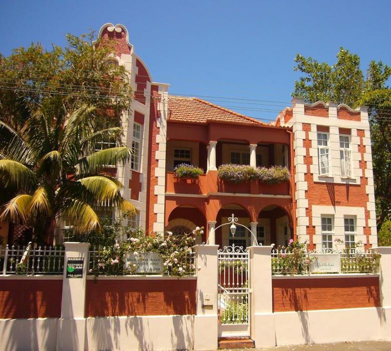 The Villa Rosa Bed And Breakfast,Sea Point>>Cape Town,4 star