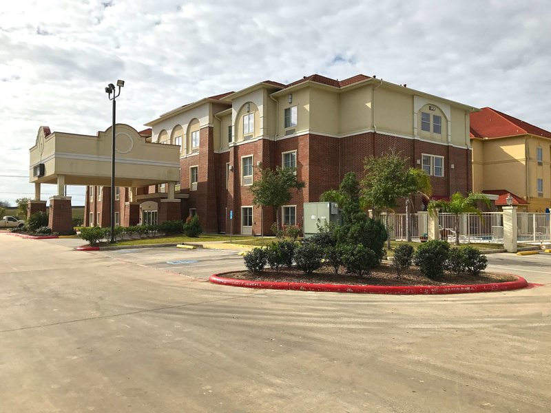 americas best value inn and suites port arthur