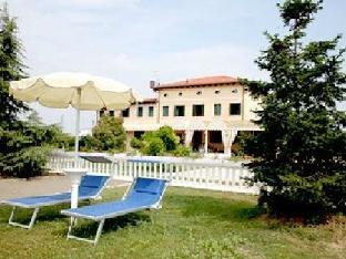 hotel villa sara