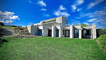 Romans Villa,Near Gansbaai Harbor,5 star