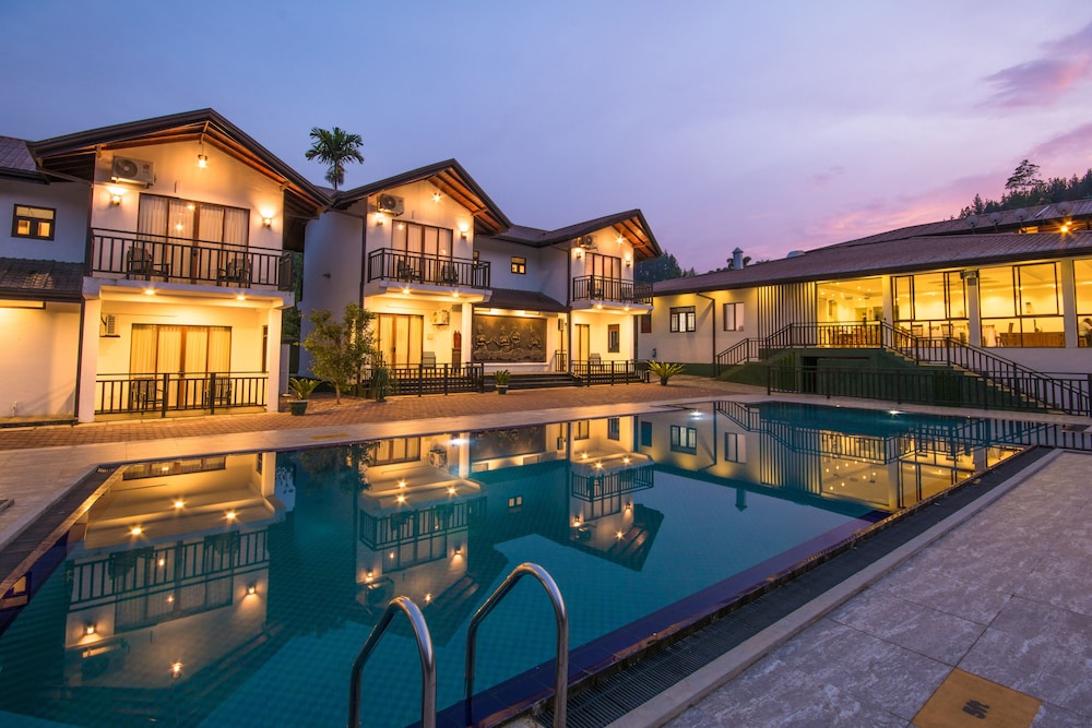 Okwin Resort,Gampola>>Bogawantalawa,3 star