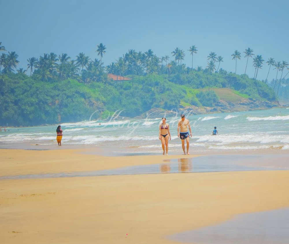 Kings Villa,Mirissa>>Matara,3.5 star