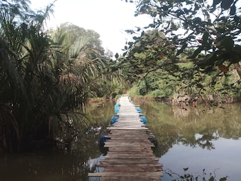lagoon beach resort