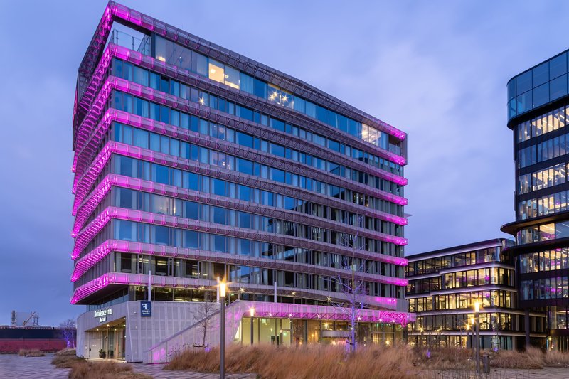 Moxy Amsterdam Houthavens,Westerpark>>Amsterdam,3.5 star