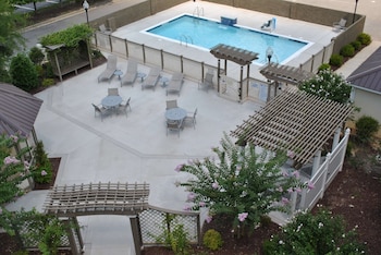 Doubletree By Hilton Hotel Fayetteville,North Carolina>>Fayetteville,4 star