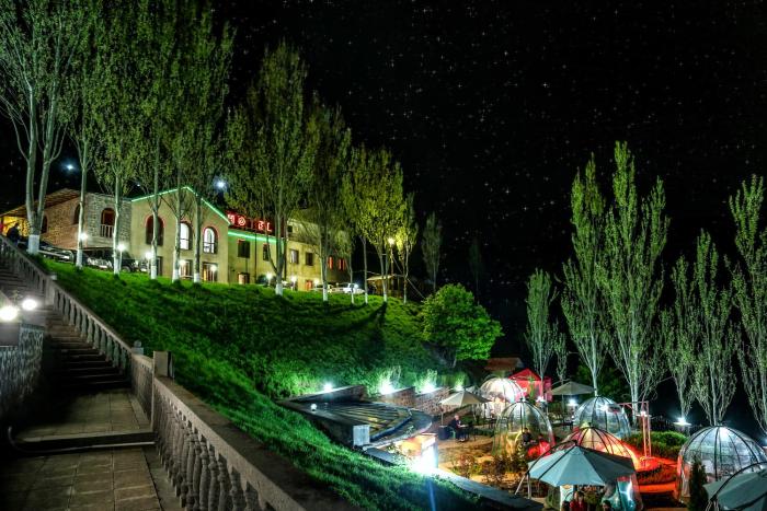avagyans hotel restaurant