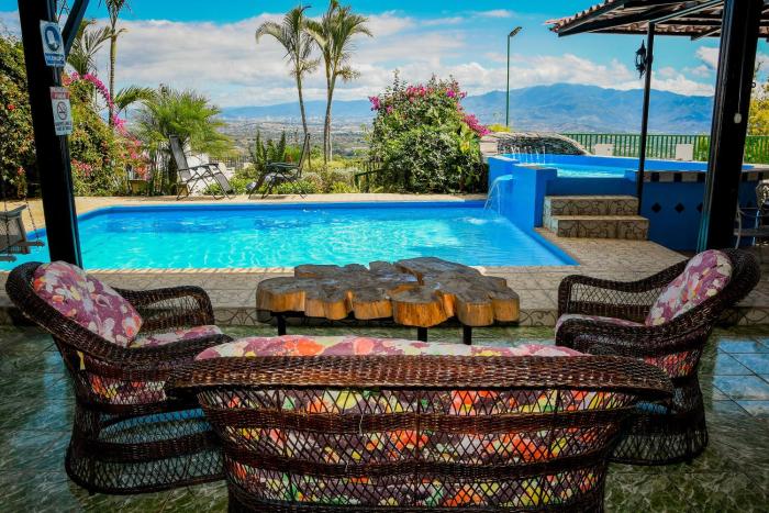 Loma Tranquila,San Isidro>>Alajuela,0 star